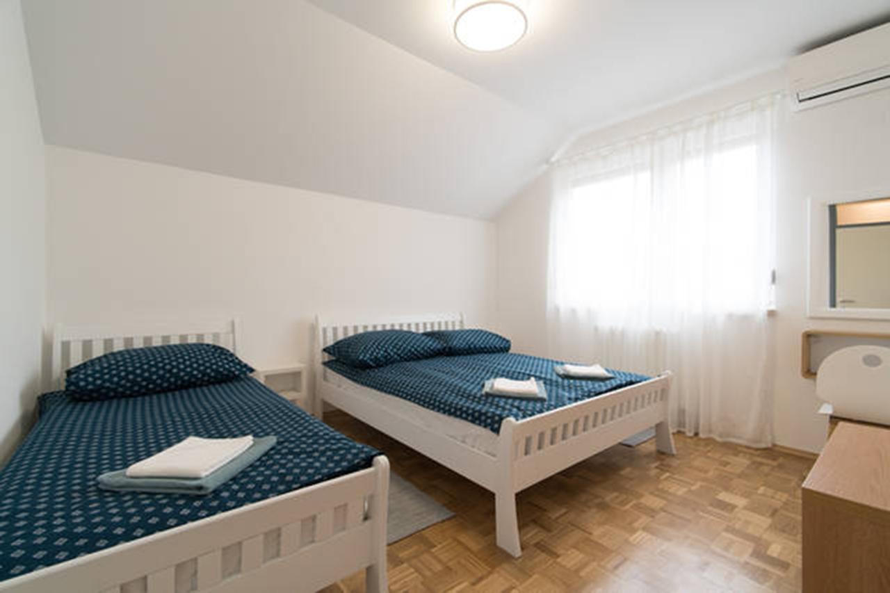 Apartment Drustveni Dom II 塞拉耶佛 外观 照片